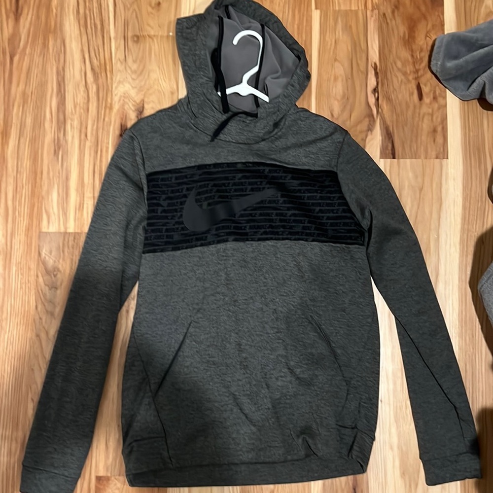 Gray nike hoodie